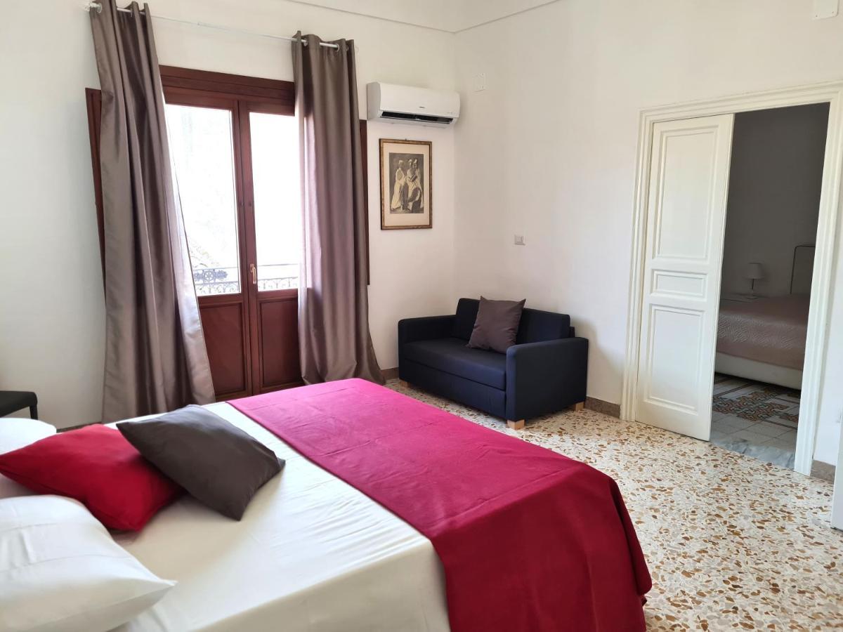 فيلا Casa Lara كاستيلاّماري ديل غو المظهر الخارجي الصورة